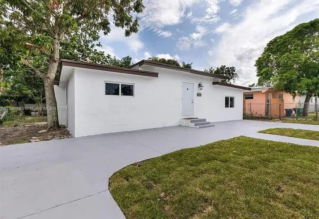 $605,000 | 1420 Northwest 116th Street, Miami, FL 33167