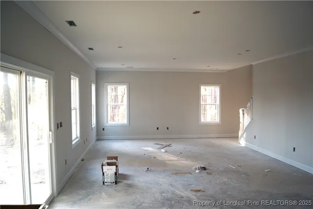 a view of empty room with window