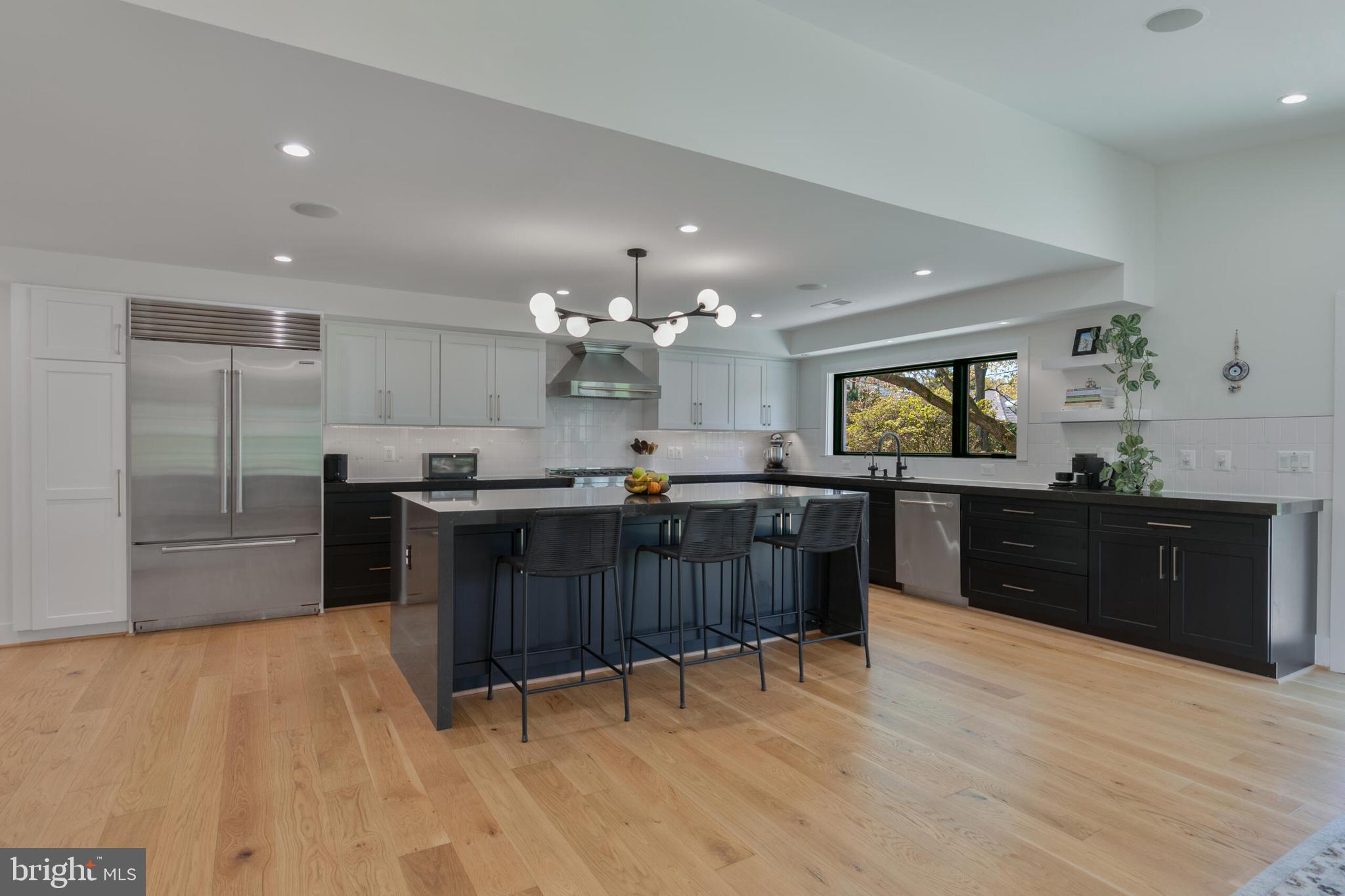 1204 Potomac School Road McLean, VA 22101 - Photo 10 of 47