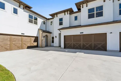 $425,000 | 428 Waterscape Drive, Unit 1340, Hickory Creek, TX 75065