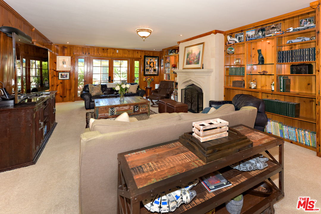 2005 Chilton Drive Glendale, CA 91201 - Photo 15 of 32