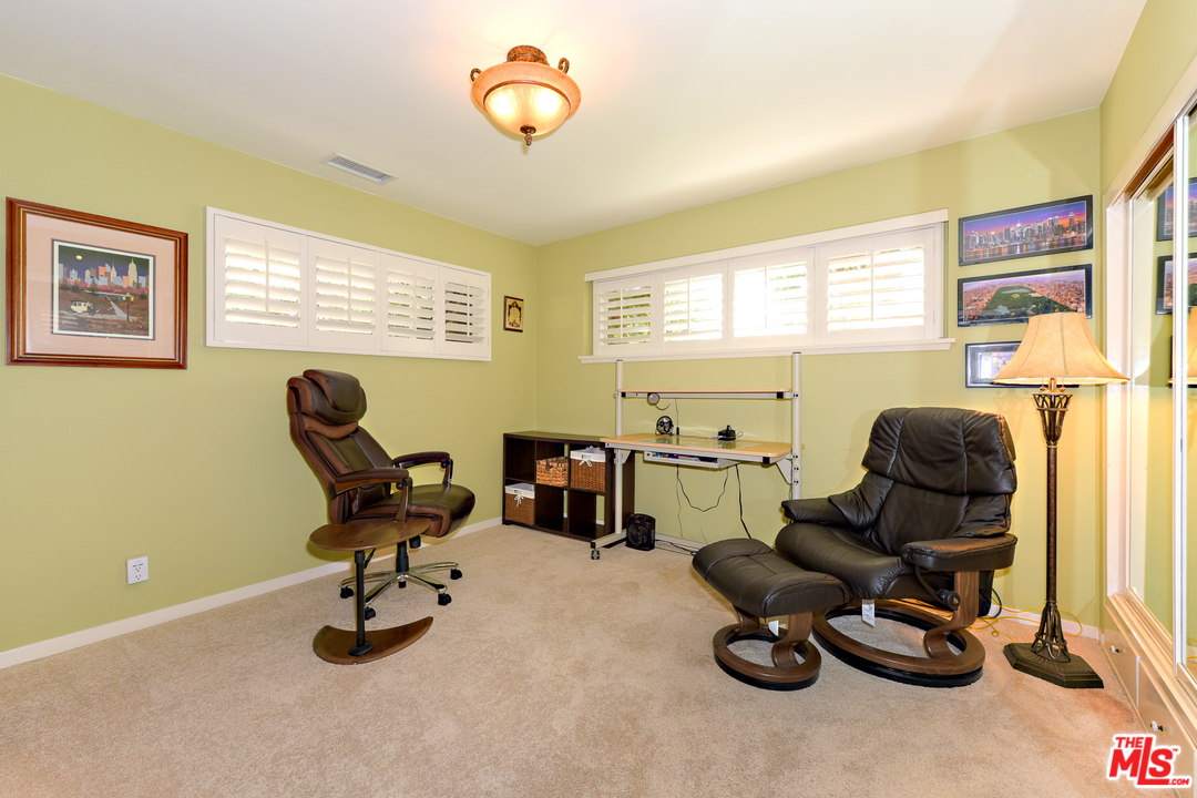 2005 Chilton Drive Glendale, CA 91201 - Photo 19 of 32