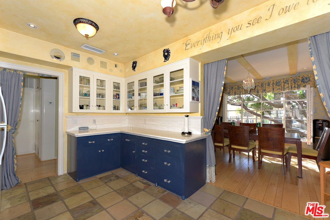 2005 Chilton Drive Glendale, CA 91201 - Photo 8 of 32