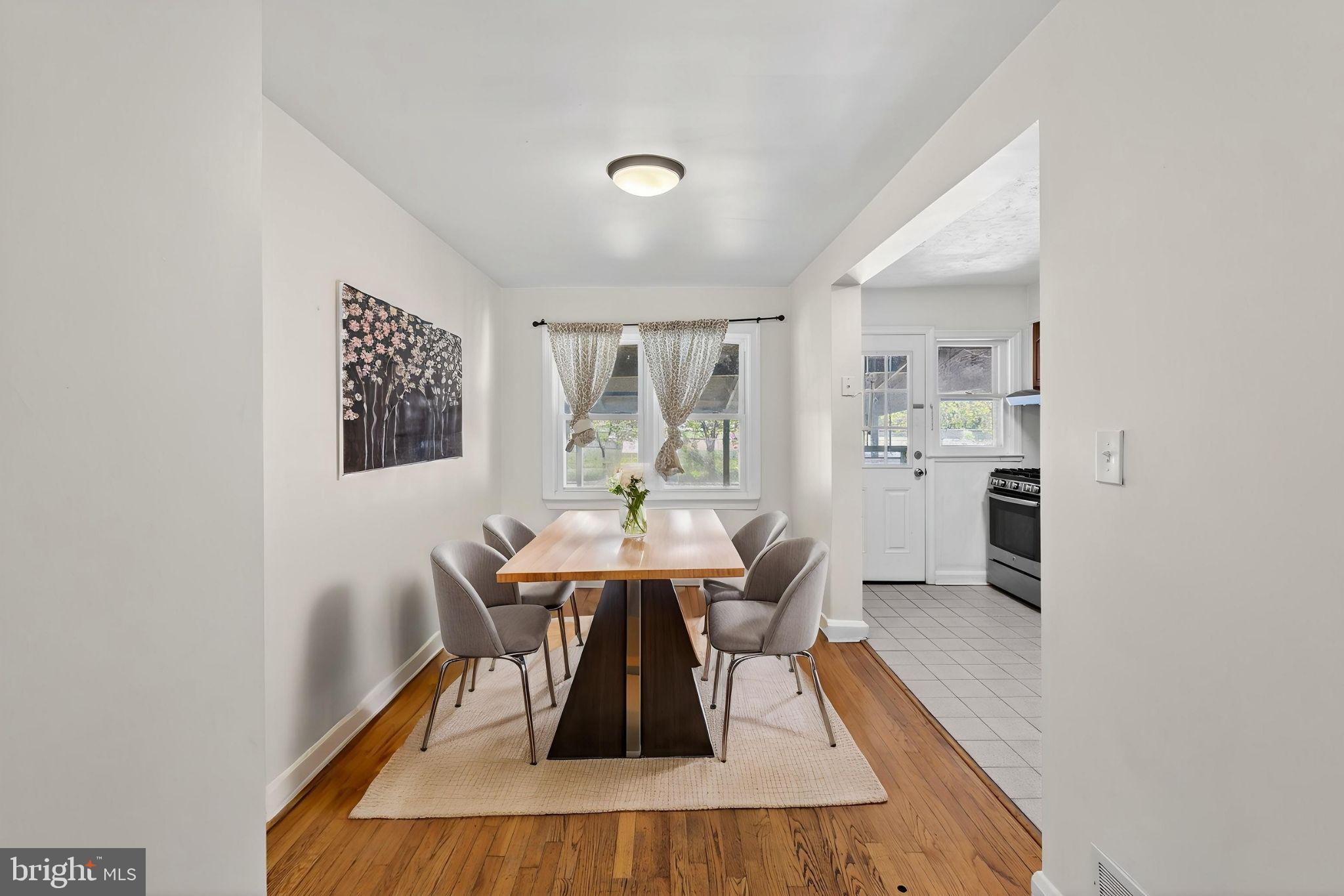 2233 Firethorn Road Baltimore, MD 21220 - Photo 12 of 40