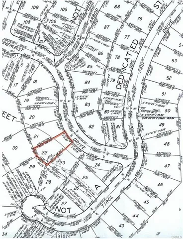 a view of an outdoor space yard and entertaining space