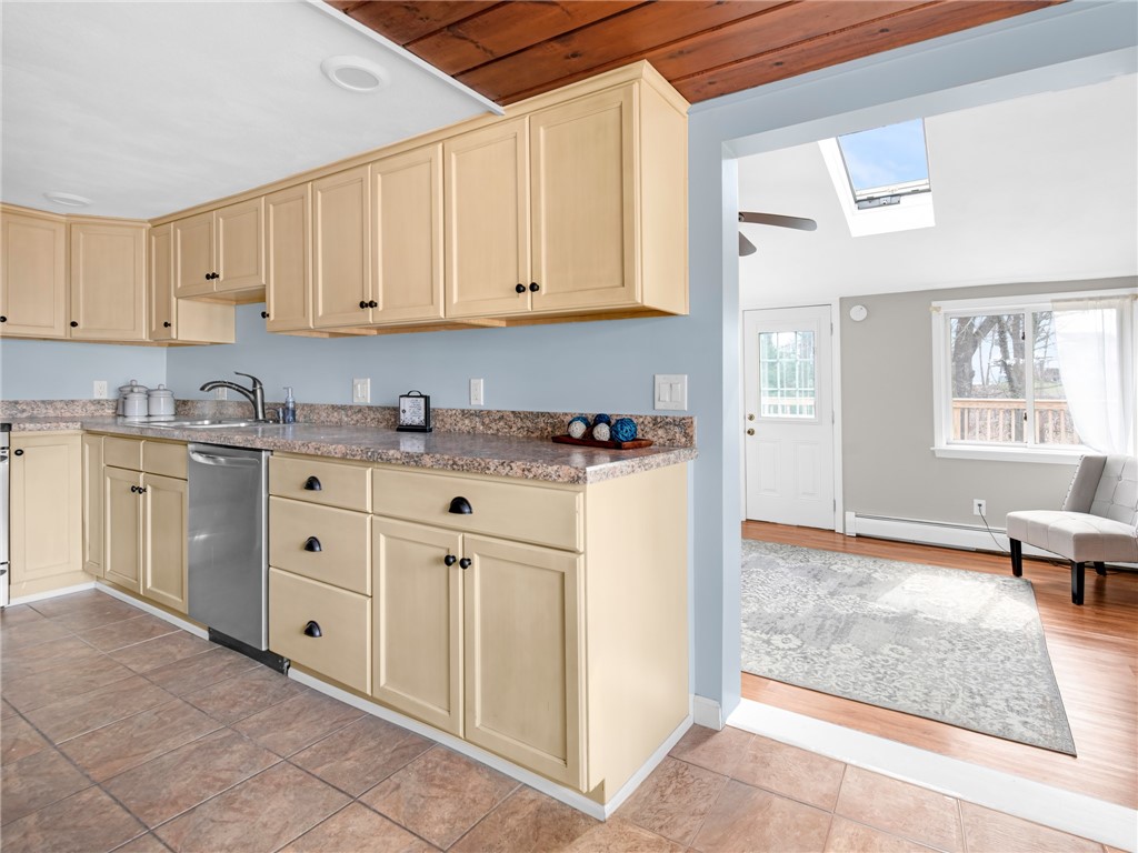 26 Anthony Street Warwick, RI 02886 - Photo 18 of 37 Kitchen and family room