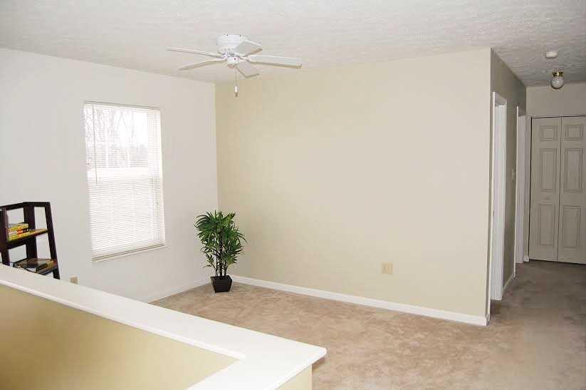 1172 Old Farm Road Lawrence, PA 15055 - Photo 7 of 14 Den.