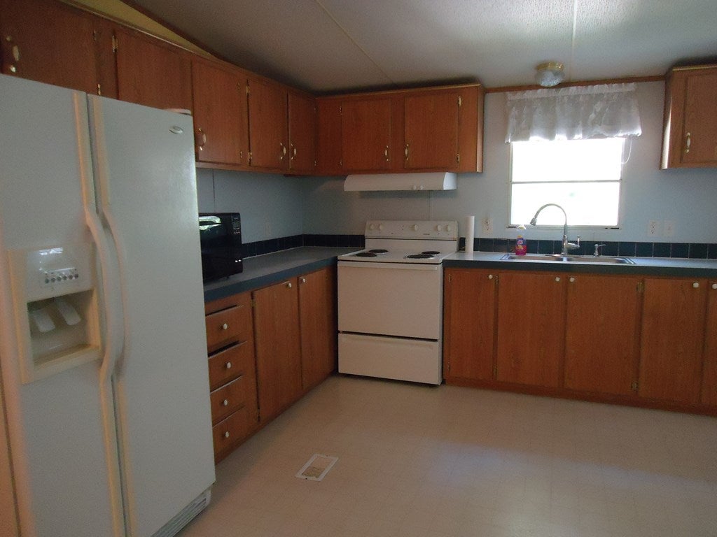 400 Edmore Village Road Welch, WV 24801 - Photo 8 of 16 Gallery Image 8