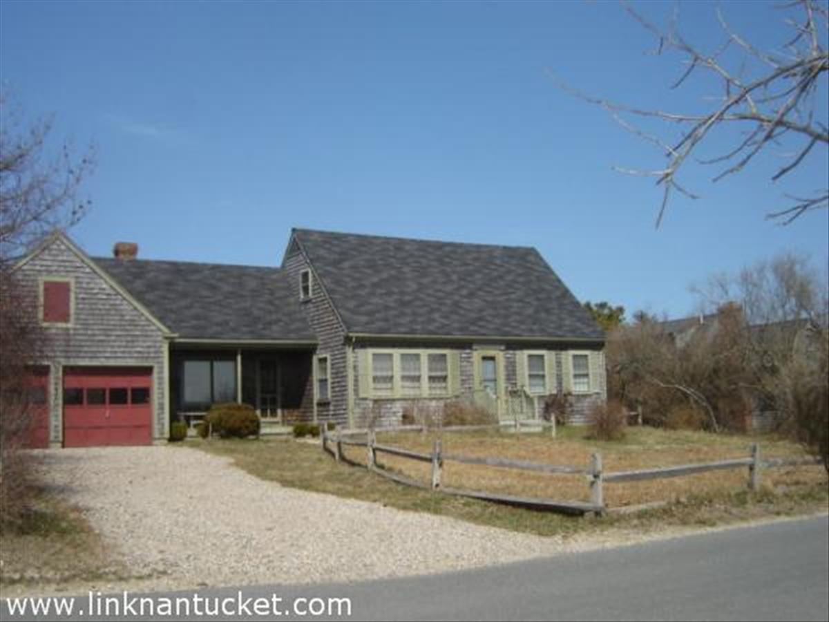 11 Pond Road Nantucket, MA 02554 - Photo 2 of 12 Gallery Image 2