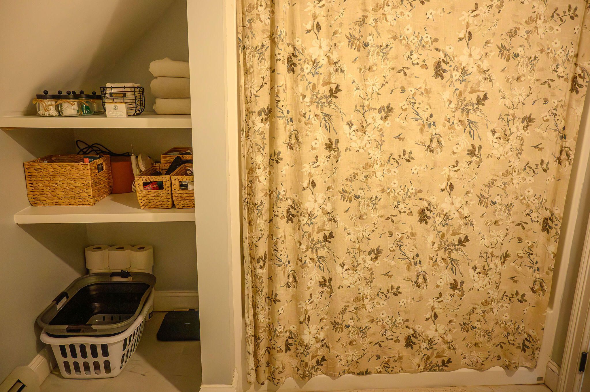 445 River Road Richmond, ME 04357 - Photo 18 of 54 Upstairs Bathroom
