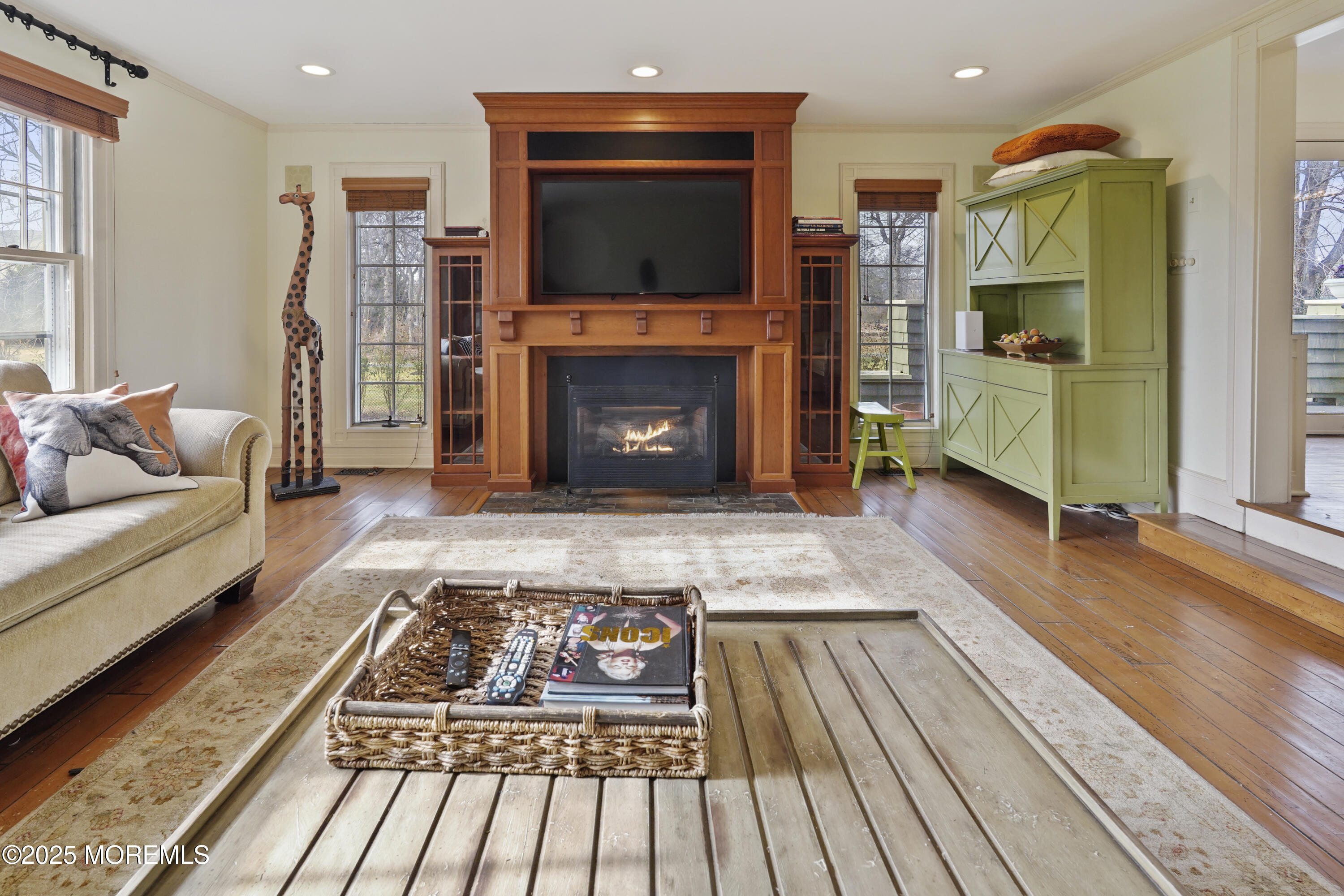 43 Rumson Road Rumson, NJ 07760 - Photo 9 of 28 a living room with furniture and a fireplace