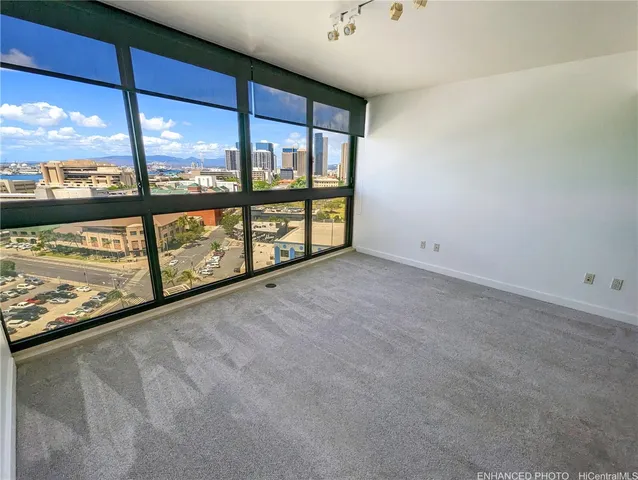$3,600 | 600 Queen Street, Unit 1505, Honolulu, HI 96813