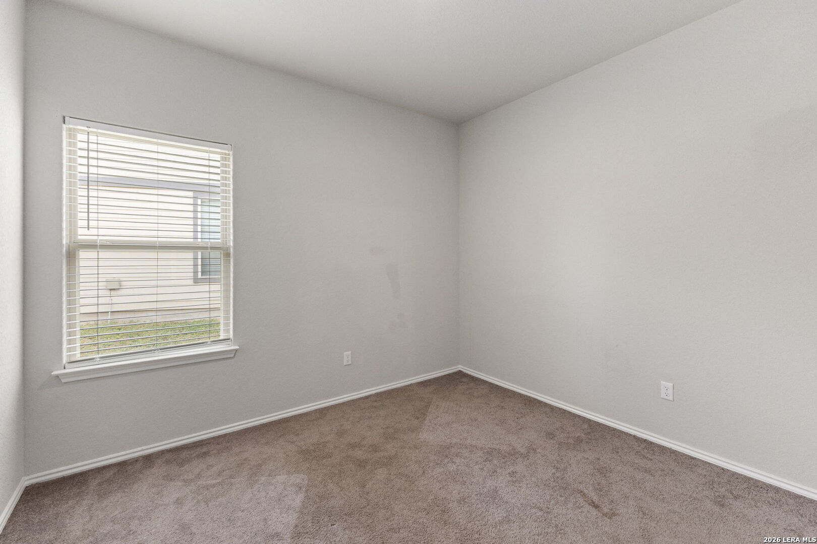 10019 Rancho Real Road San Antonio, TX 78224 - Photo 13 of 17
