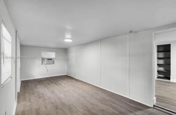 $2,875 | 914 Northwest 80th Street, Unit 1, Miami, FL 33150