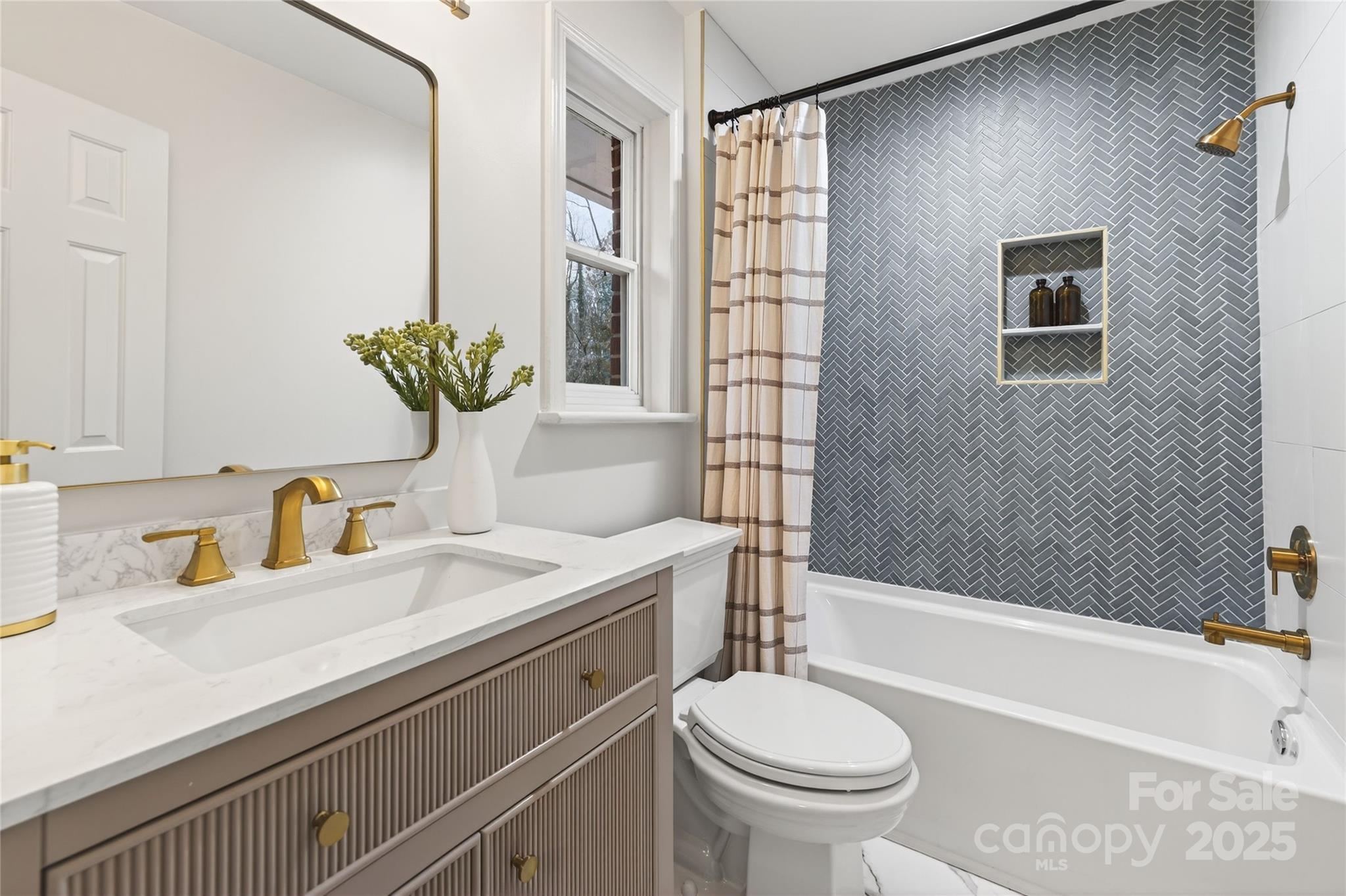 6634 Williams Road Charlotte, NC 28215 - Photo 17 of 22 Gallery Image 17