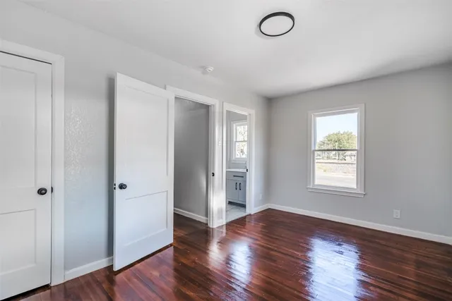 $1,950 | 1819 Pecan Street, Bastrop, TX 78602