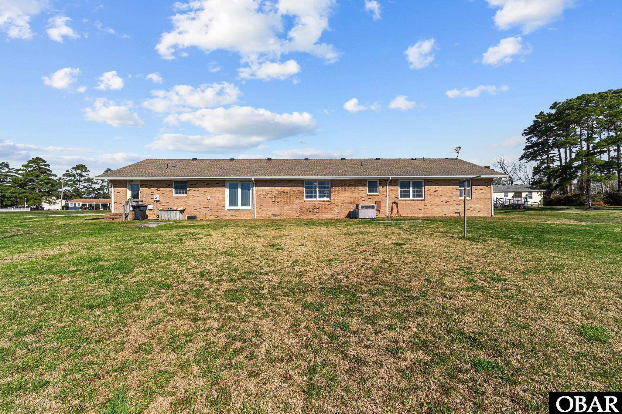 555 East R Daniels Road Wanchese, NC 27981 - Photo 45 of 47