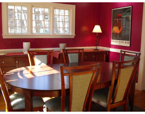 109 Walnut Hill Road Newton, MA 02461 - Photo 4 of 13