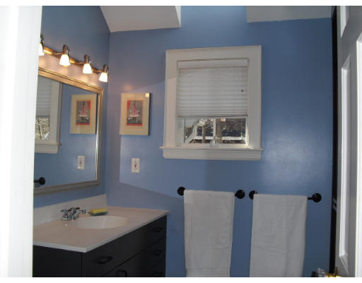 109 Walnut Hill Road Newton, MA 02461 - Photo 10 of 13