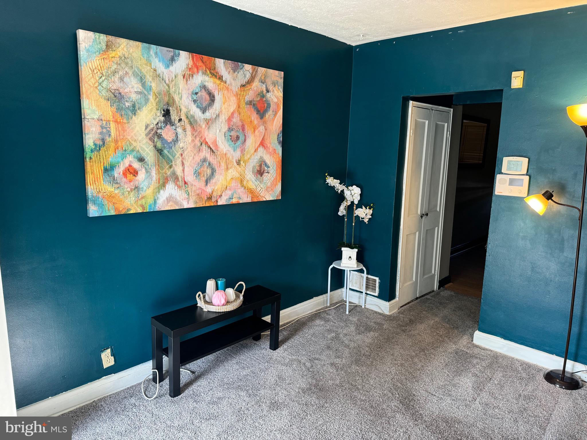 1607 Inverness Avenue Baltimore, MD 21230 - Photo 3 of 20 Gallery Image 3