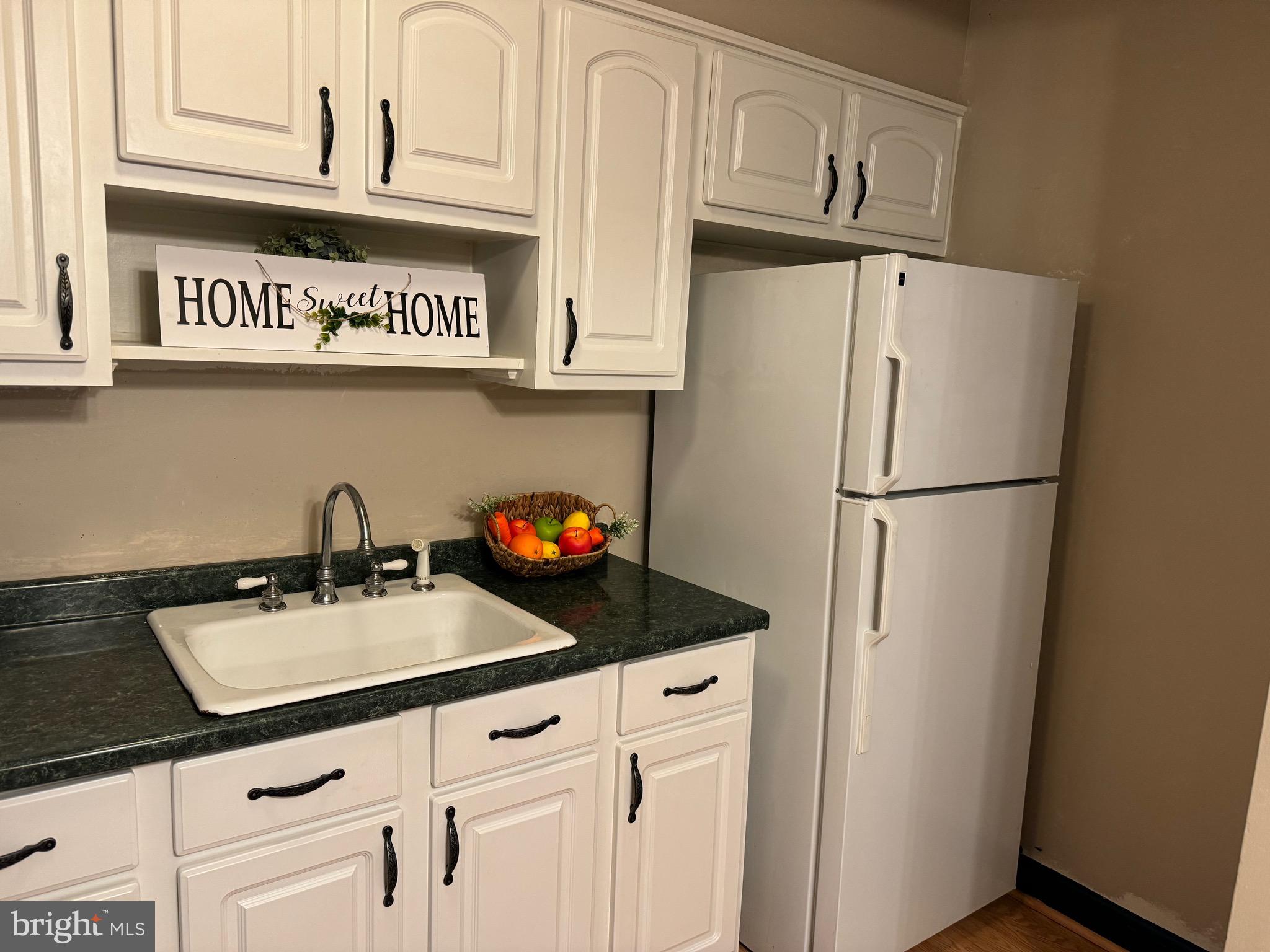 1607 Inverness Avenue Baltimore, MD 21230 - Photo 10 of 20 Gallery Image 10