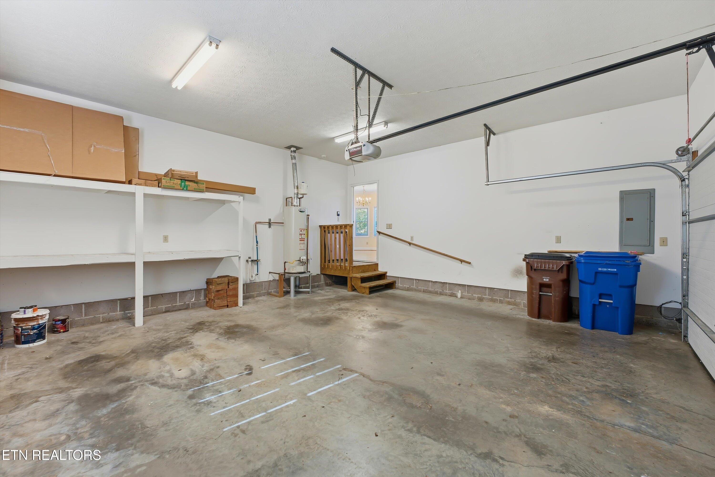 17 Raintree Place Oak Ridge, TN 37830 - Photo 15 of 35 23-17 Raintree Place-23