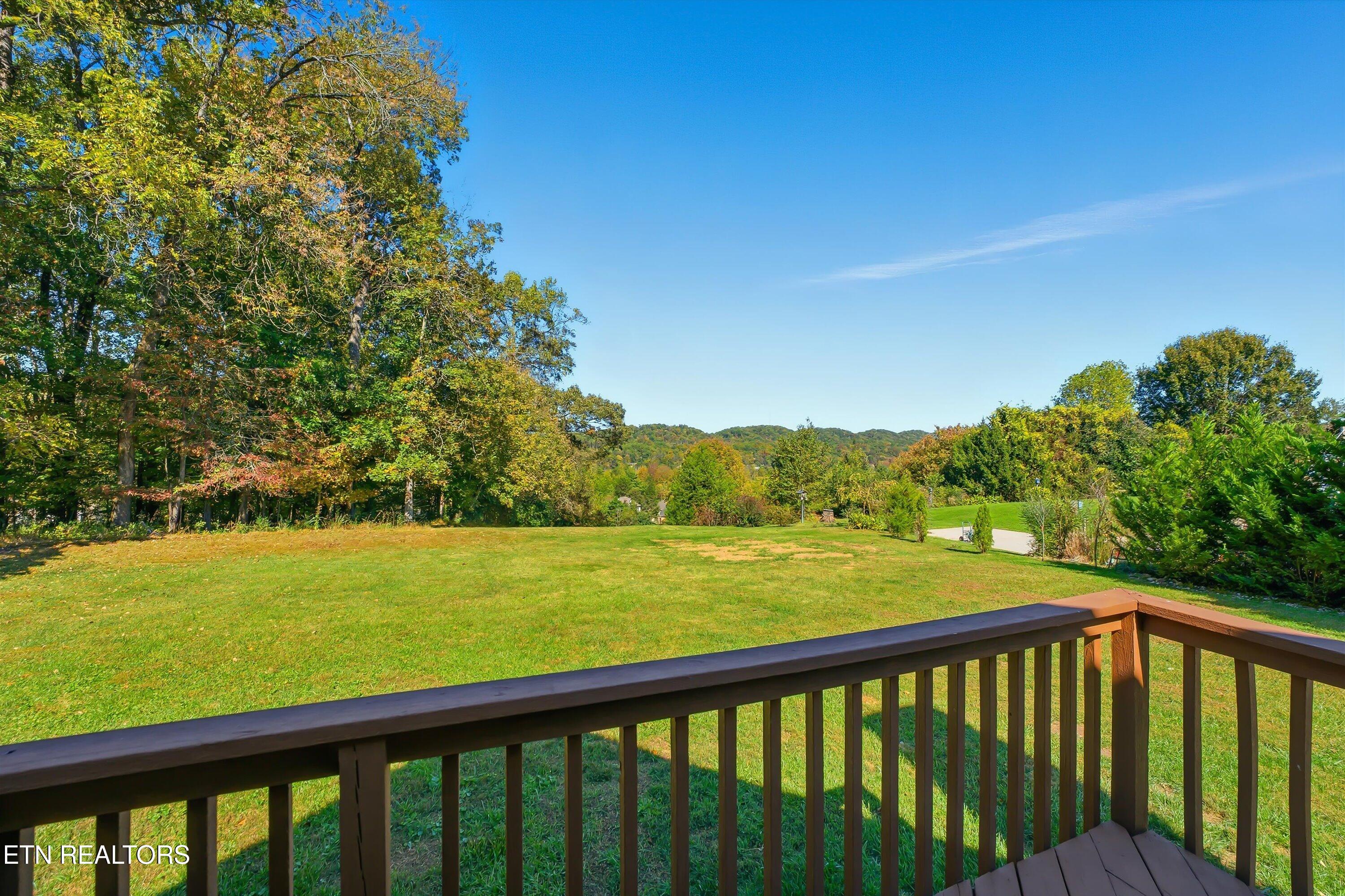 17 Raintree Place Oak Ridge, TN 37830 - Photo 28 of 35 43-17 Raintree Place-43