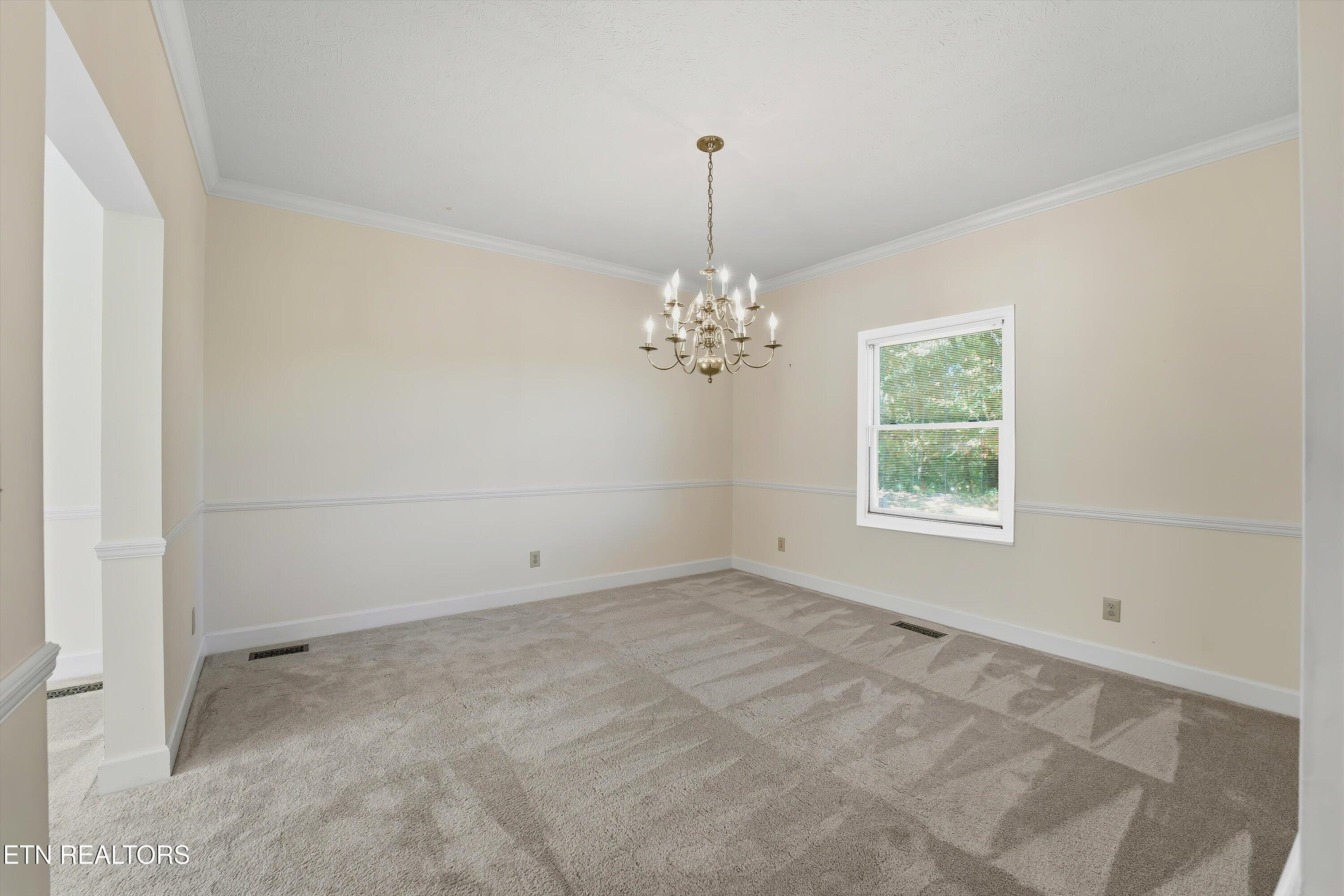 17 Raintree Place Oak Ridge, TN 37830 - Photo 6 of 35 10-17 Raintree Place-10