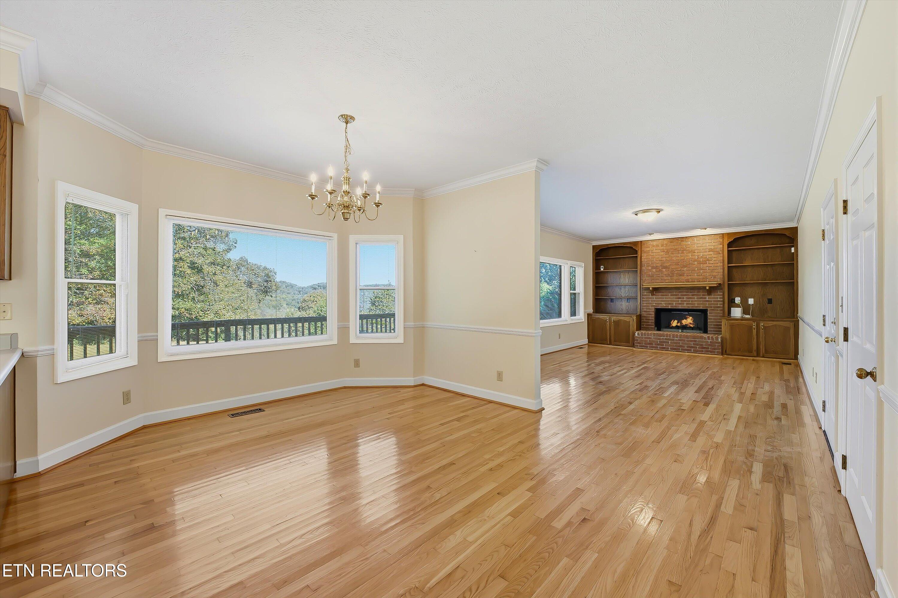 17 Raintree Place Oak Ridge, TN 37830 - Photo 9 of 35 17-17 Raintree Place-17