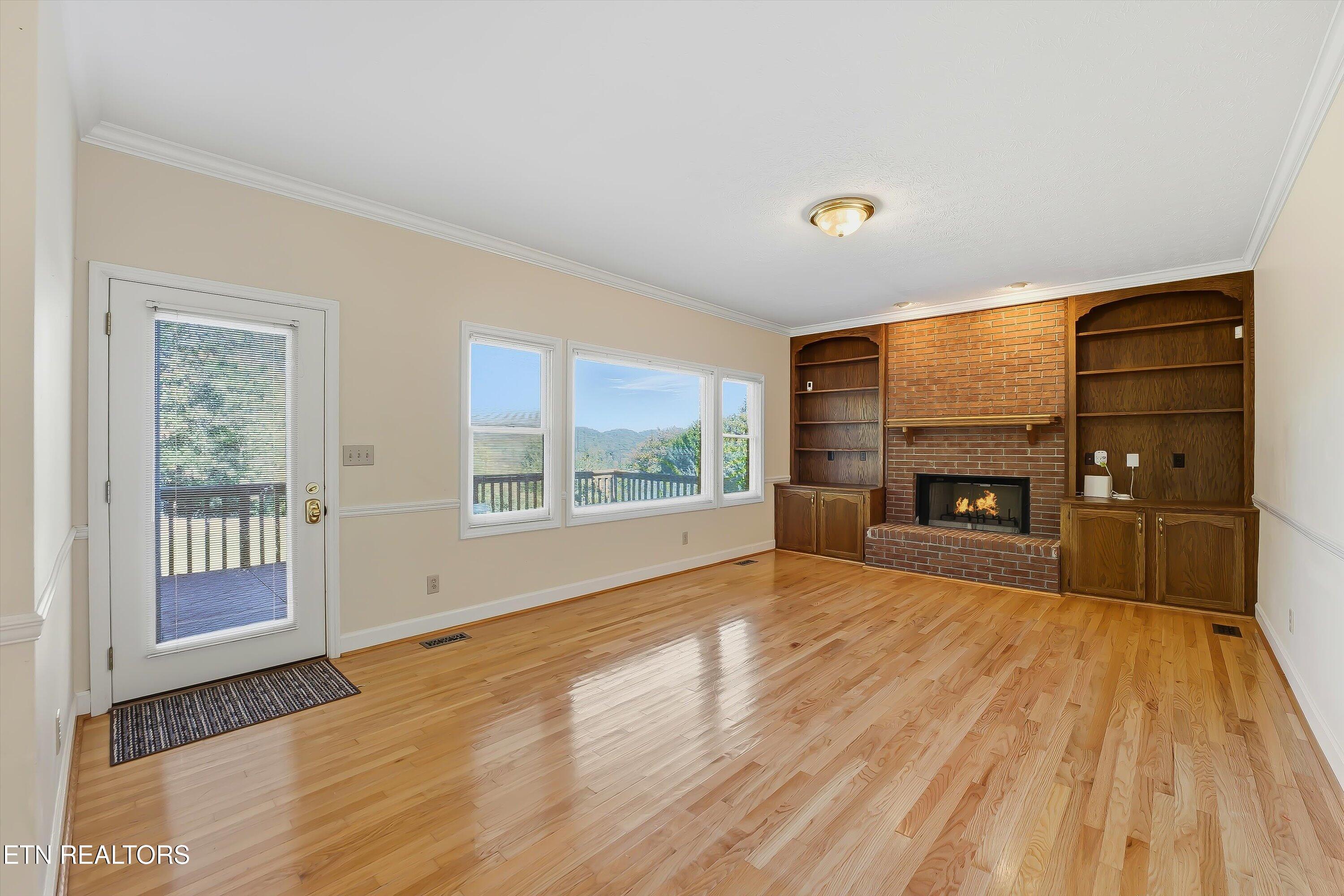 17 Raintree Place Oak Ridge, TN 37830 - Photo 10 of 35 18-17 Raintree Place-18