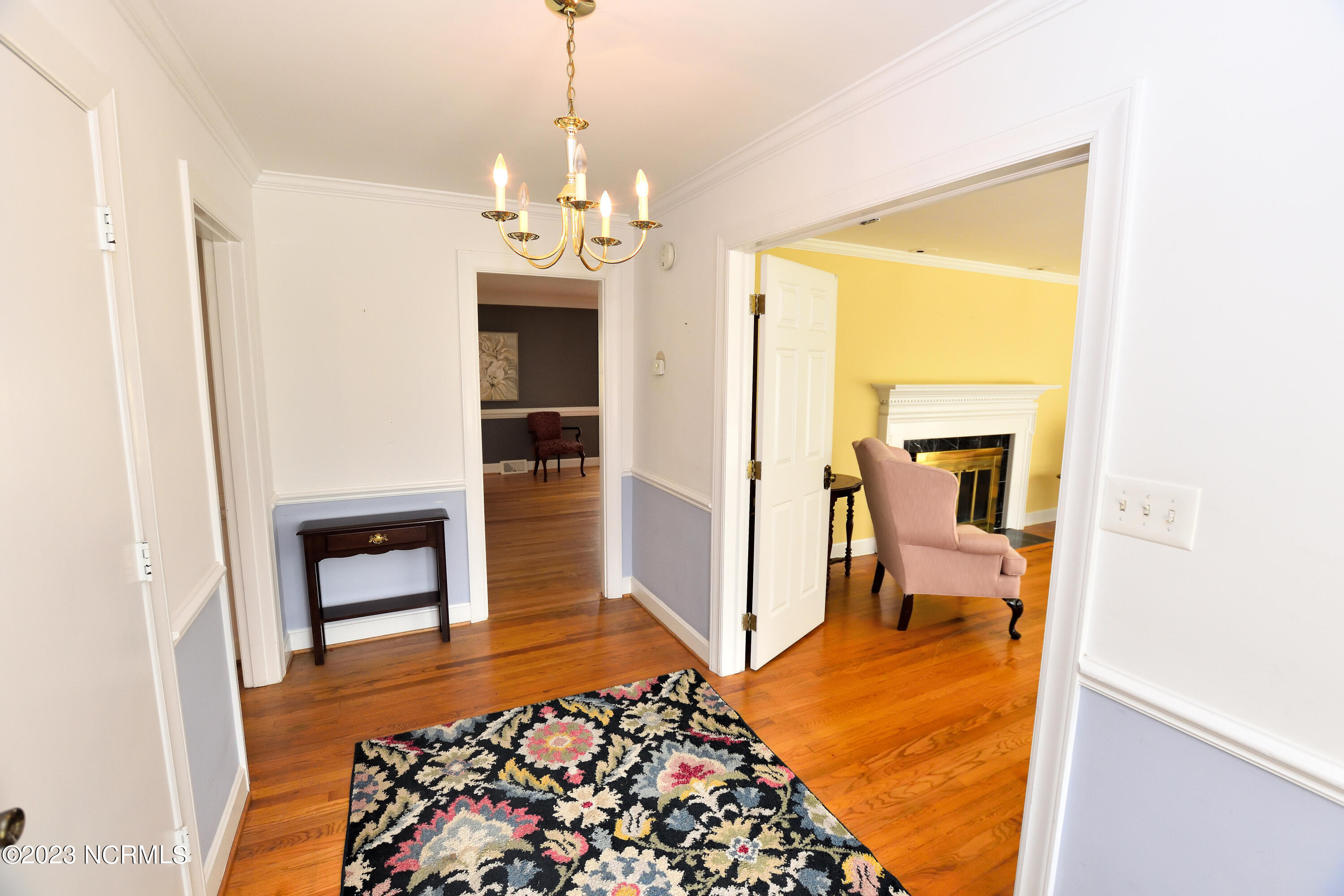 4004 Hawthorne Road Rocky Mount, NC 27804 - Photo 5 of 39 Beautiful oak hard wood flooring through out!