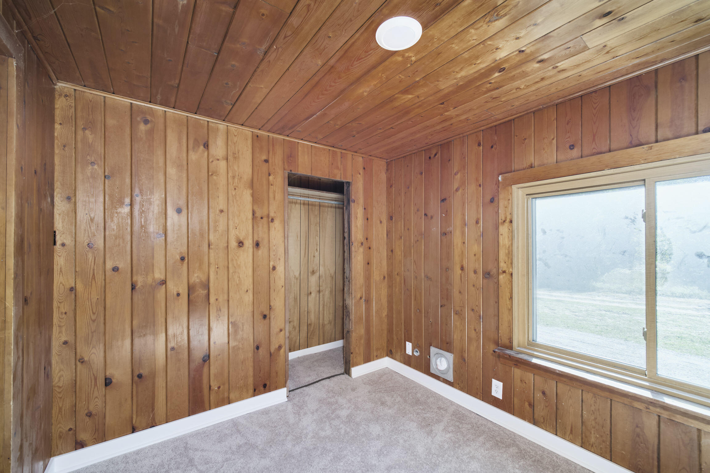 2264 Revolt Road Manistee, MI 49660 - Photo 20 of 41 Bedroom 2