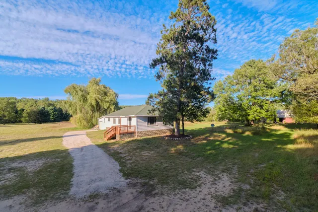 $309,000 | 2264 Revolt Road, Manistee, MI 49660