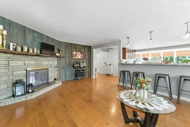 $699,900 | 70 Sroka Lane, Ludlow, MA 01056