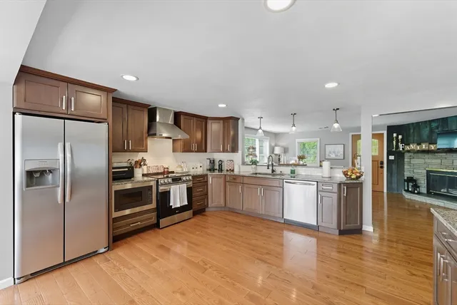 $699,900 | 70 Sroka Lane, Ludlow, MA 01056