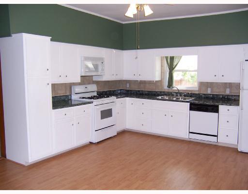 443 Freeport Road Creighton, PA 15030 - Photo 2 of 8 Kitchen.