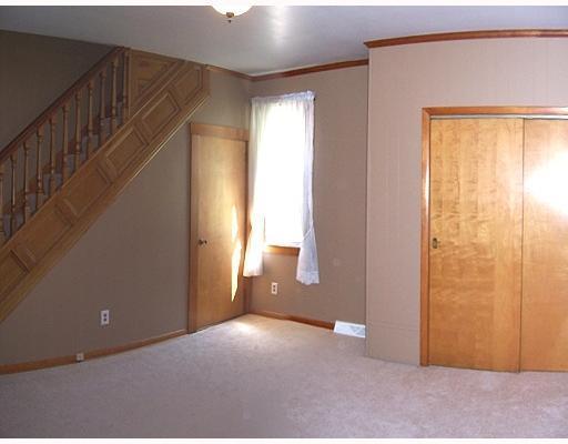 443 Freeport Road Creighton, PA 15030 - Photo 4 of 8 Dining Room.