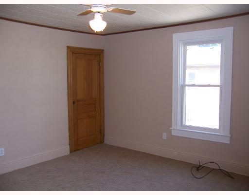 443 Freeport Road Creighton, PA 15030 - Photo 5 of 8 Master Bedroom.