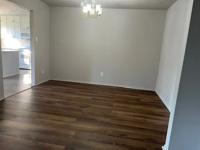 $305,000 | 467 Buoy Road, Webster, TX 77598