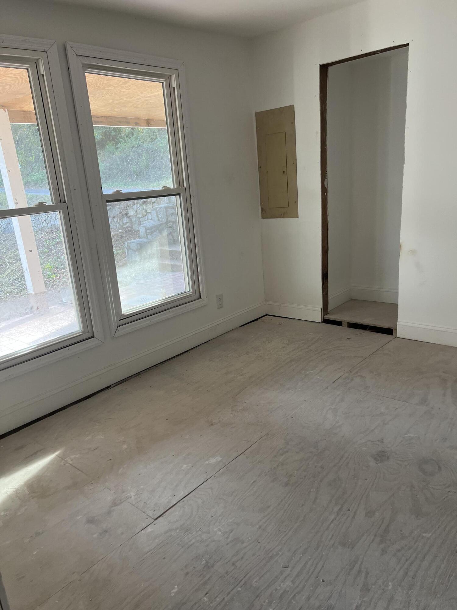 2 South Crest Road Chattanooga, TN 37404 - Photo 11 of 37 IMG_7335