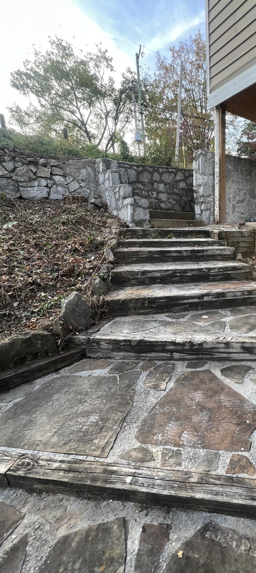 2 South Crest Road Chattanooga, TN 37404 - Photo 6 of 37 IMG_7508