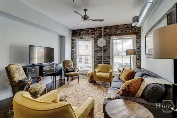 $439,999 | 310 West Broughton Street, Unit 3012, Savannah, GA 31401