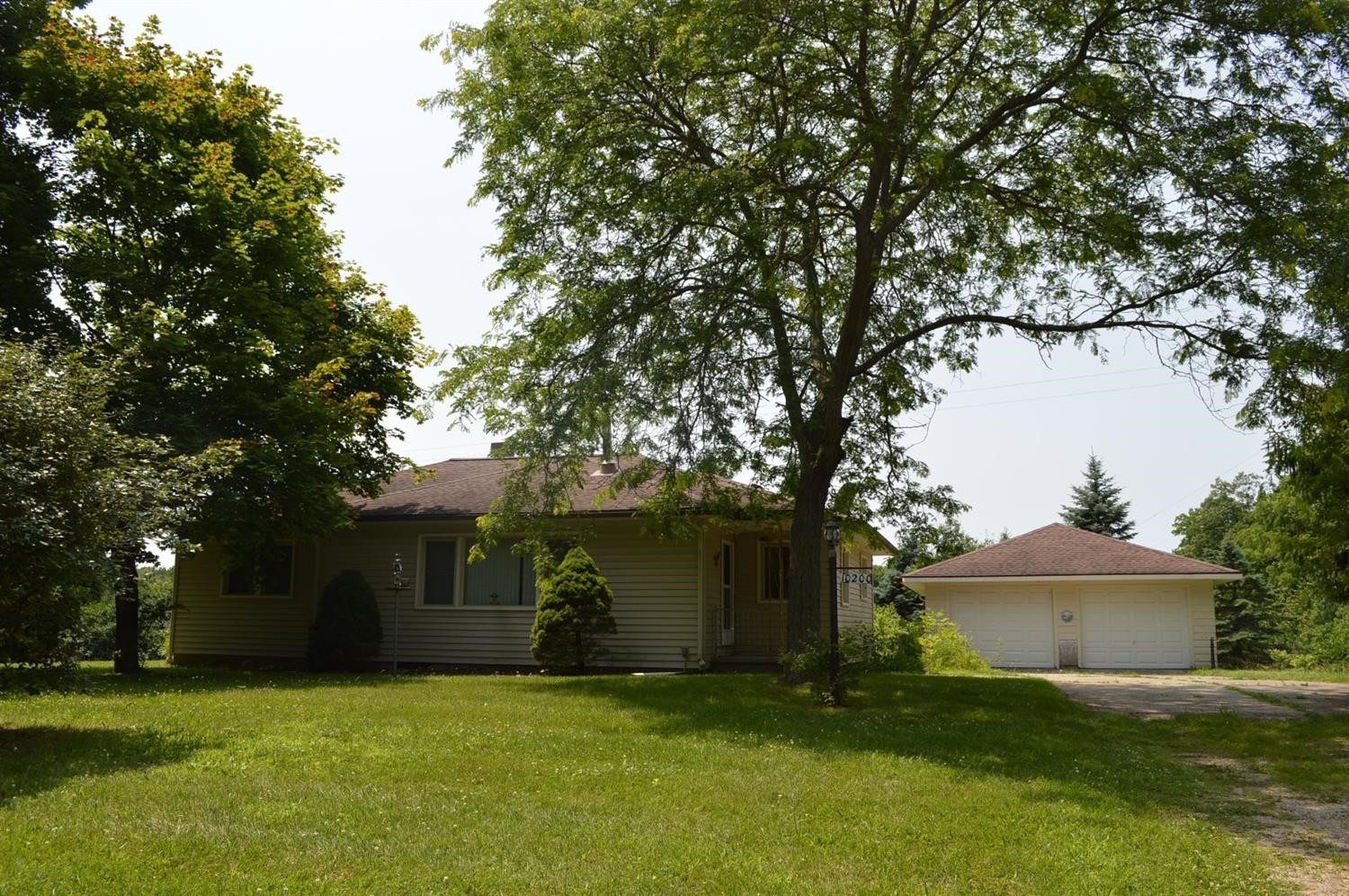 10200 Grossman Road Manchester, MI 48158 - Photo 1 of 25 Photo 1