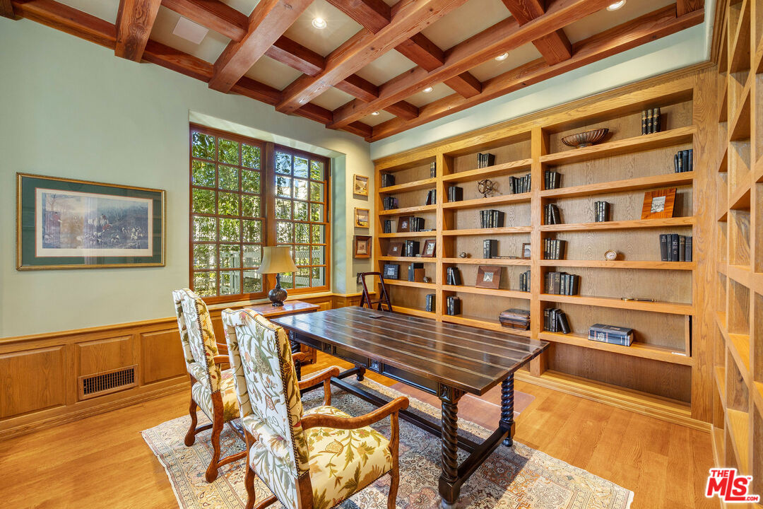 25127 Jim Bridger Road Hidden Hills, CA 91302 - Photo 17 of 50