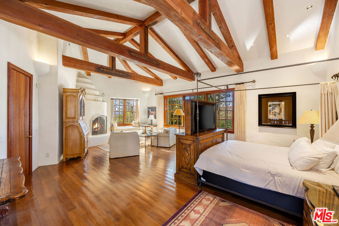 25127 Jim Bridger Road Hidden Hills, CA 91302 - Photo 22 of 50