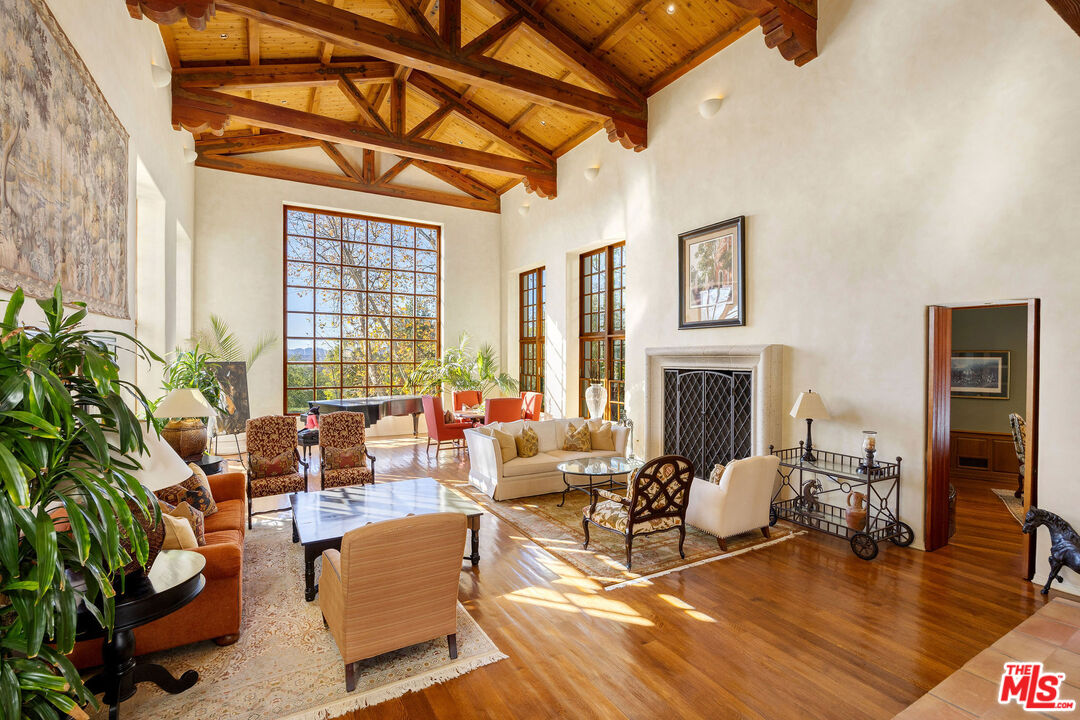 25127 Jim Bridger Road Hidden Hills, CA 91302 - Photo 9 of 50