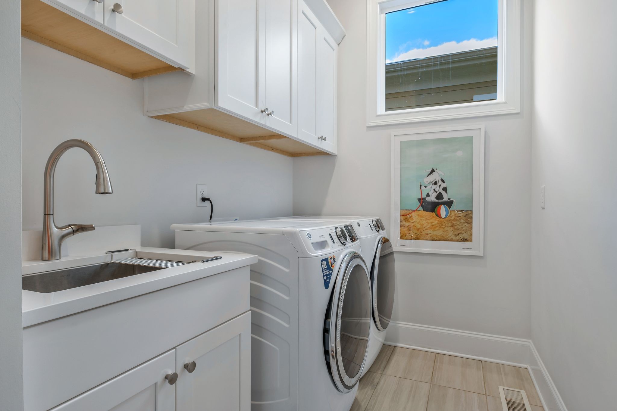 3049 Long Branch Circle Franklin, TN 37064 - Photo 19 of 30 a utility room with dryer and washer