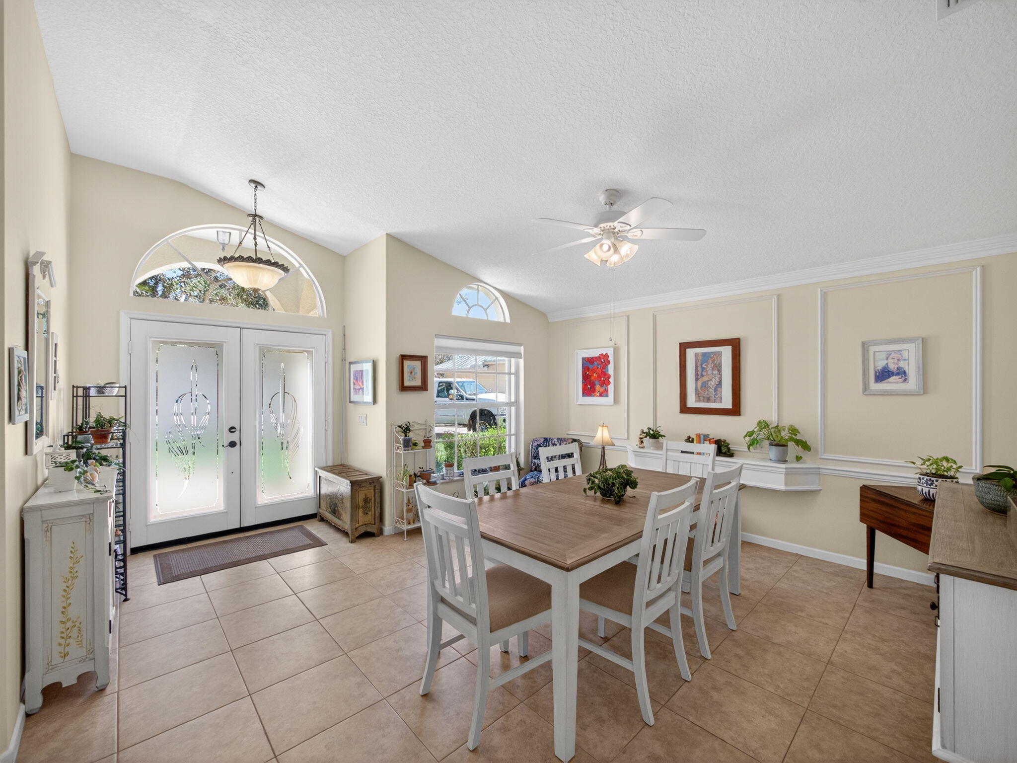8388 Southwest Masthead Drive Stuart, FL 34997 - Photo 11 of 35 Dining/Living Room