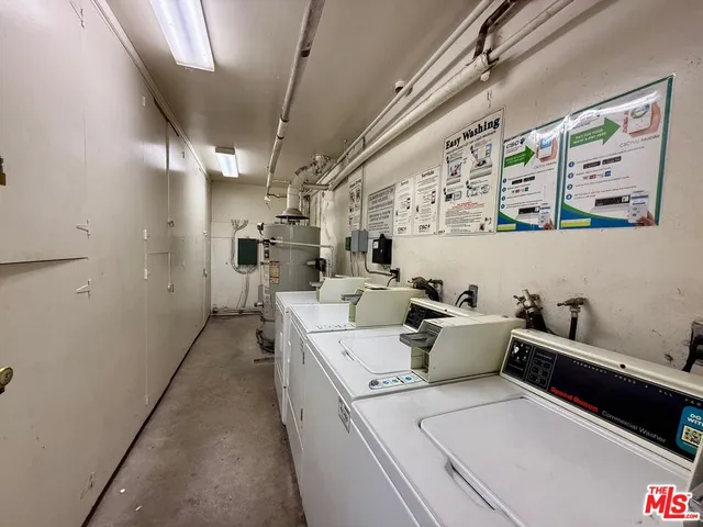 $299,900 | 7141 Coldwater Canyon Avenue, Unit 5, North Hollywood, CA 91605