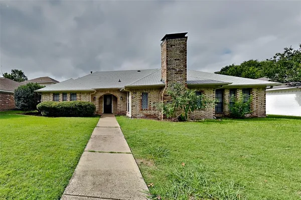 $2,540 | 810 Rivercrest Boulevard, Allen, TX 75002
